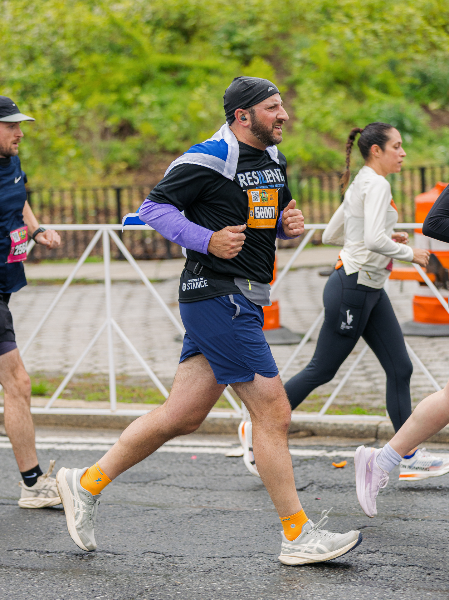 Resilient runner mid-stride